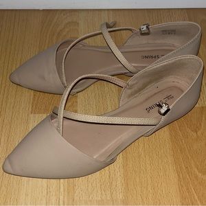 pointed toe flats